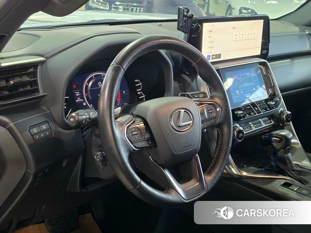 Lexus LX id 4272283 из Китая 10