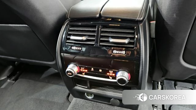 BMW 5 Series (G30) id 3924741 из Кореи 10