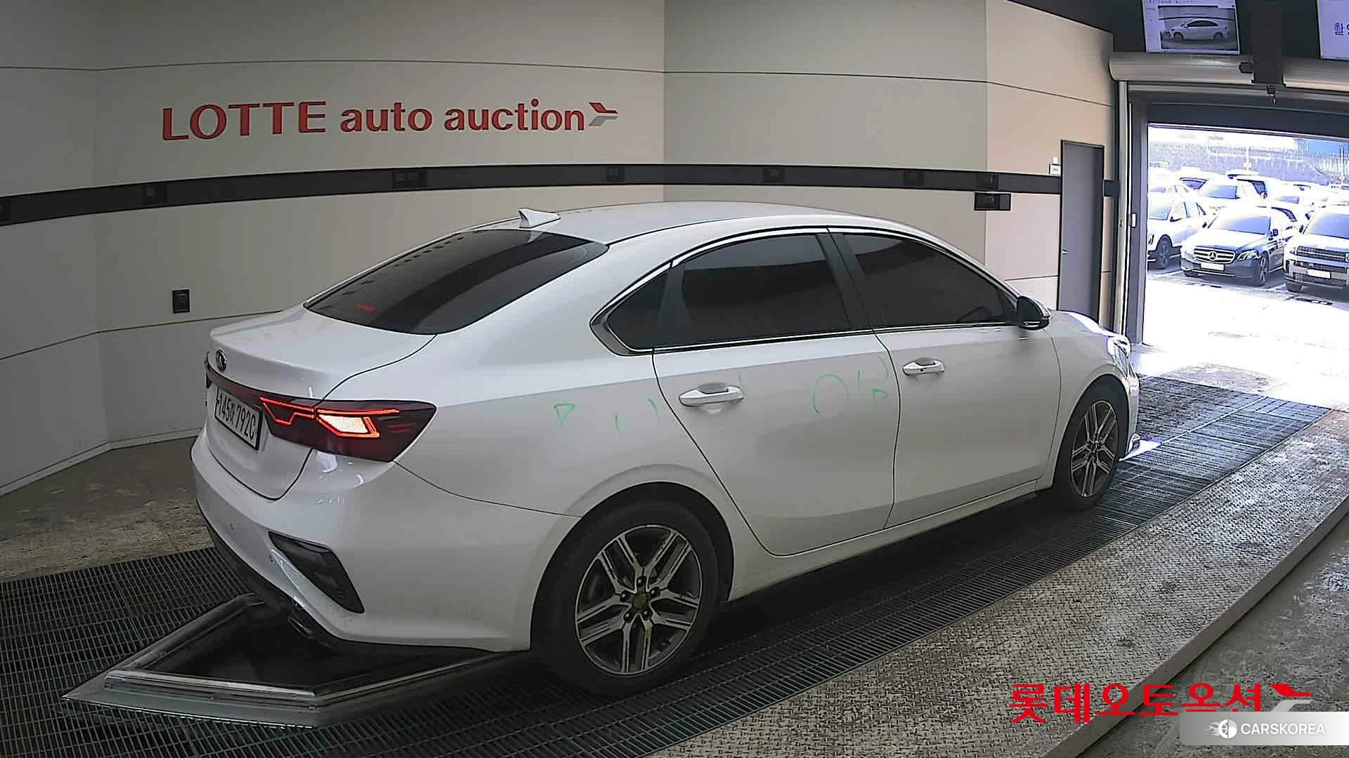 Kia K3 id 3882153 из Кореи 10