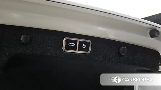 Hyundai Grandeur Hybrid (GN7) id 3327334 из Кореи 10