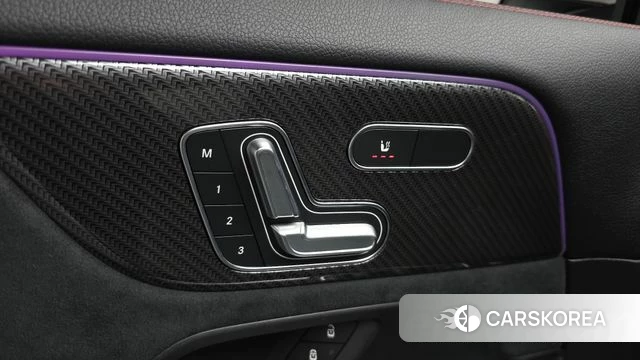 Mercedes-Benz GLA - Class H247 id 3859168 из Кореи 10