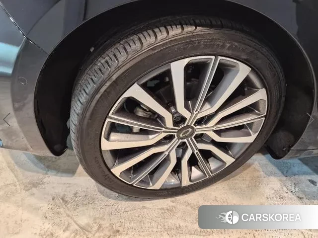 Renault Korea (Samsung) The New SM6 id 3733559 из Кореи 10