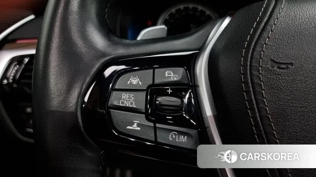 BMW 5 Series (G30) id 3045624 из Кореи 10