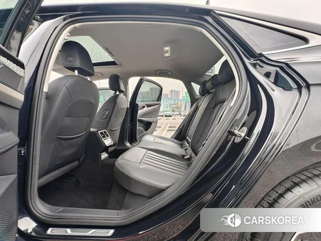 Volkswagen Passat id 4263119 из Китая 10