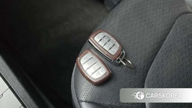 Hyundai The New Avante AD id 3626685 из Кореи 10