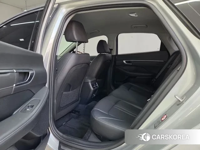 Hyundai Sonata (DN8) id 3705760 из Кореи 10