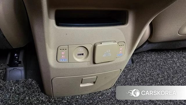 Kia The New Carnival id 4180107 из Кореи 10