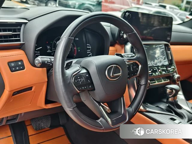 Lexus LX id 4272333 из Китая 10