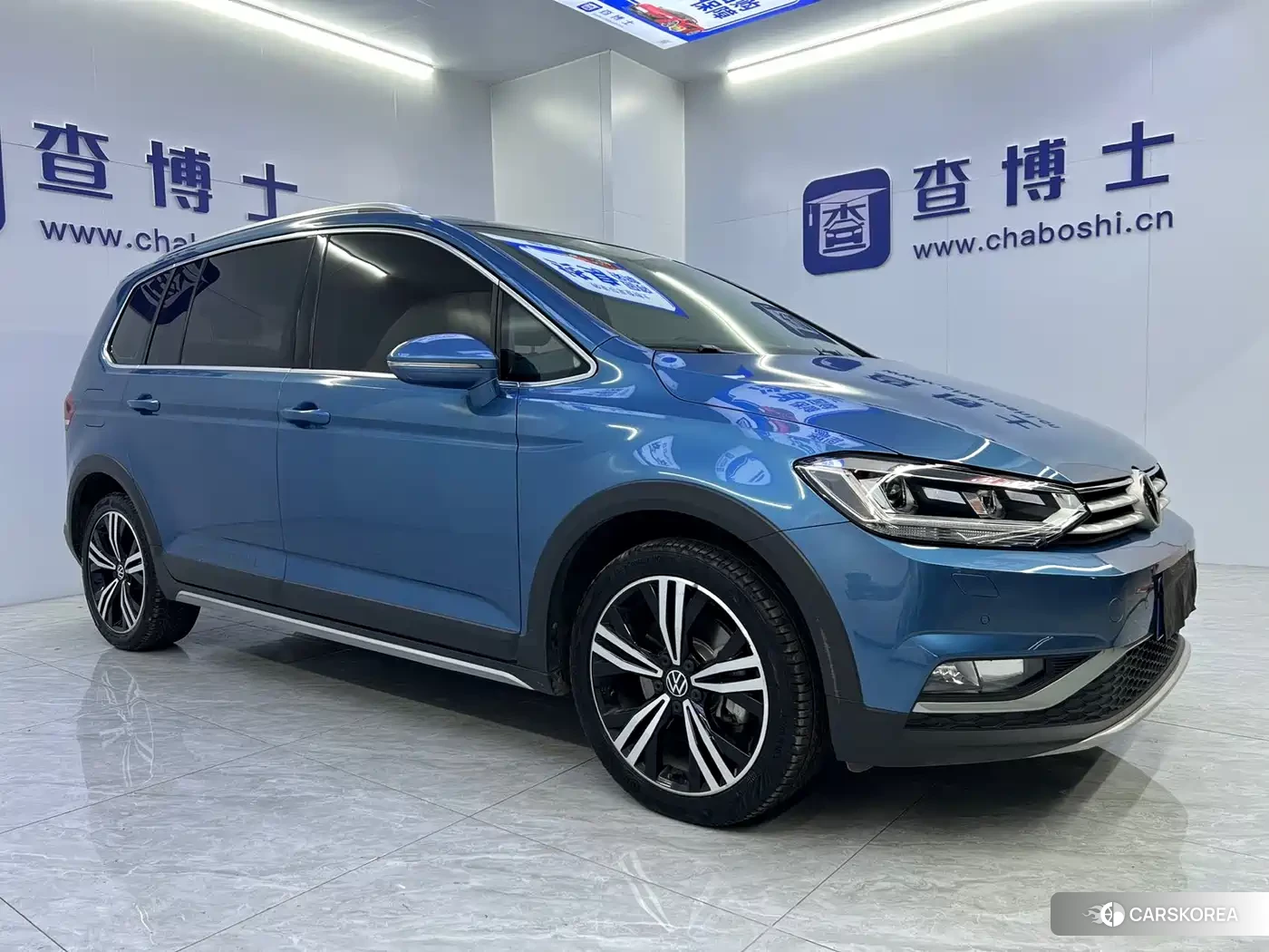 Volkswagen Touran id 4515377 из Китая 10
