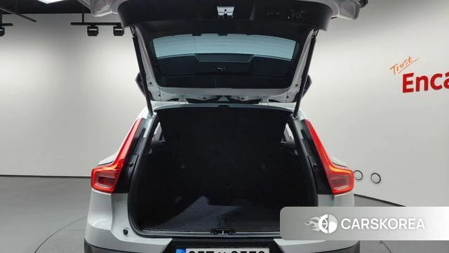 Volvo XC40 id 4376192 из Кореи 10