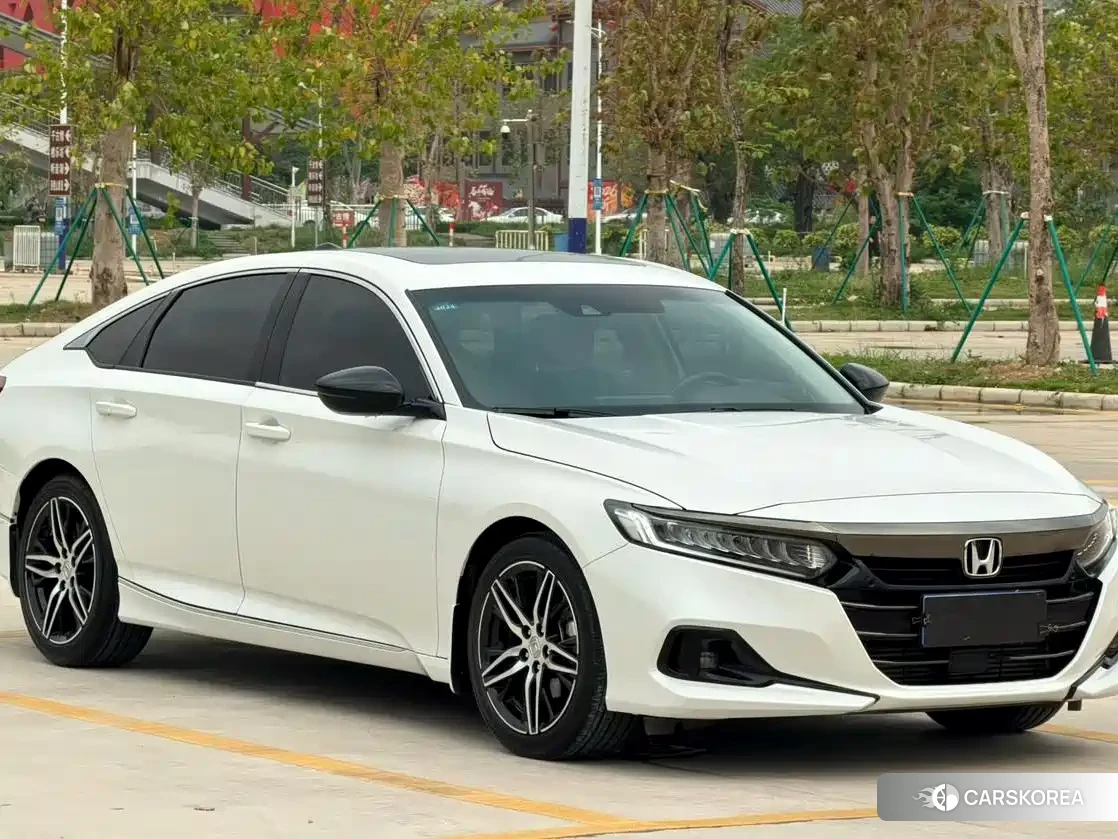 Honda Accord id 4654540 из Китая 10