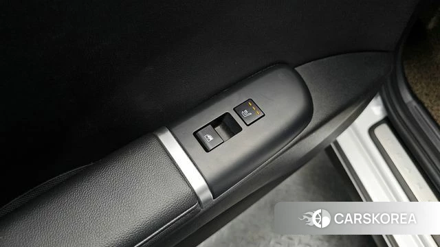 Hyundai Grandeur (GN7) id 3806013 из Кореи 10