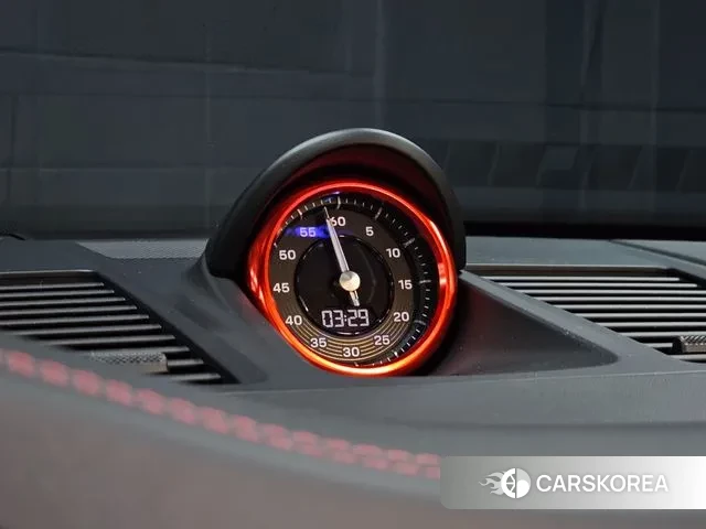 Porsche 911(992) id 3672221 из Кореи 10