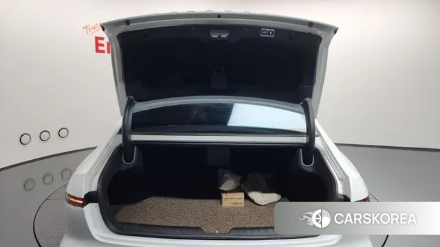 Hyundai Grandeur Hybrid (GN7) id 3377545 из Кореи 10