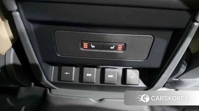 Land Rover Defender (L663) id 3833686 из Кореи 10