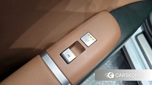 Hyundai Grandeur (GN7) id 3585810 из Кореи 10