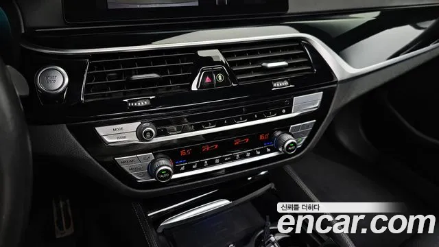 BMW 5 Series (G30) id 2849961 из Кореи 10