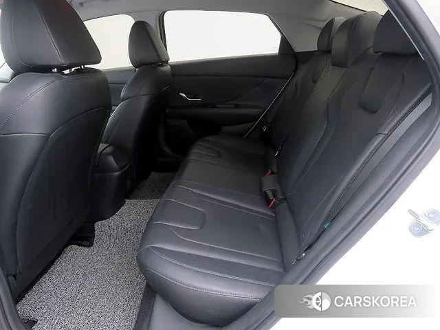 Hyundai Avante (CN7) id 3634492 из Кореи 10