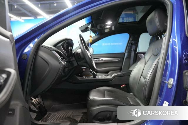 Cadillac CT5 id 4238541 из Китая 10