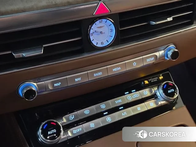 Genesis G90 id 3601456 из Кореи 10