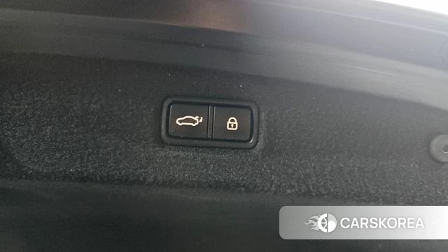 Genesis G90 id 3861384 из Кореи 10