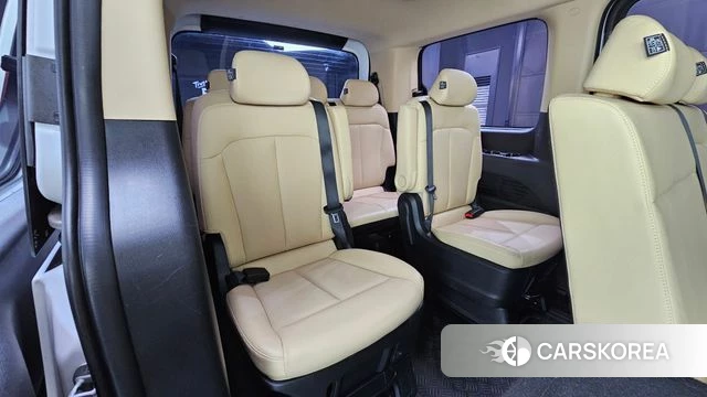 Hyundai Staria id 3897565 из Кореи 10