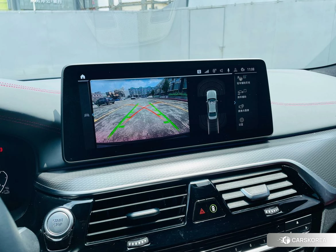 BMW 5 series PHEV id 4504985 из Китая 10