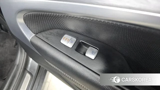 Genesis G70 id 3651303 из Кореи 10