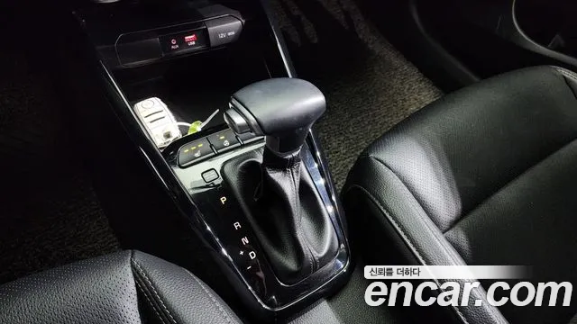 Kia Stonic id 2520267 из Кореи 10