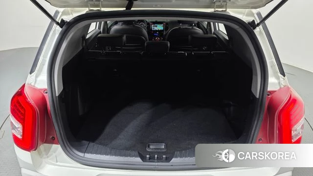 Ssangyong Tivoli Air id 4520446 из Кореи 10