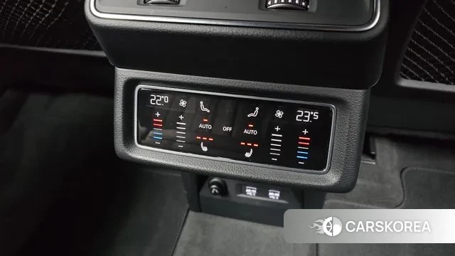 Audi e-Tron id 3464184 из Кореи 10