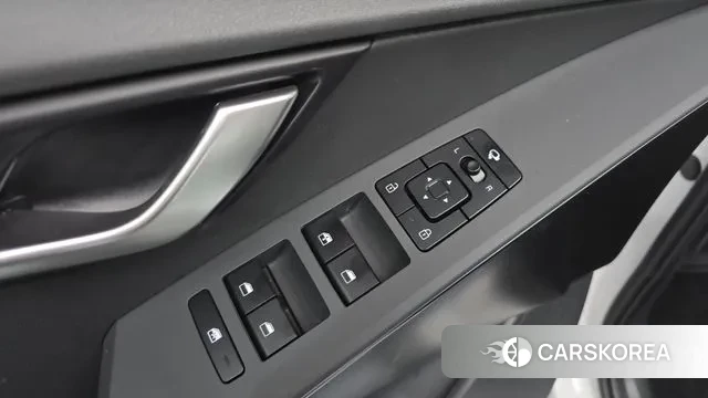 Kia Di Ol Nu Niro id 3610895 из Кореи 10