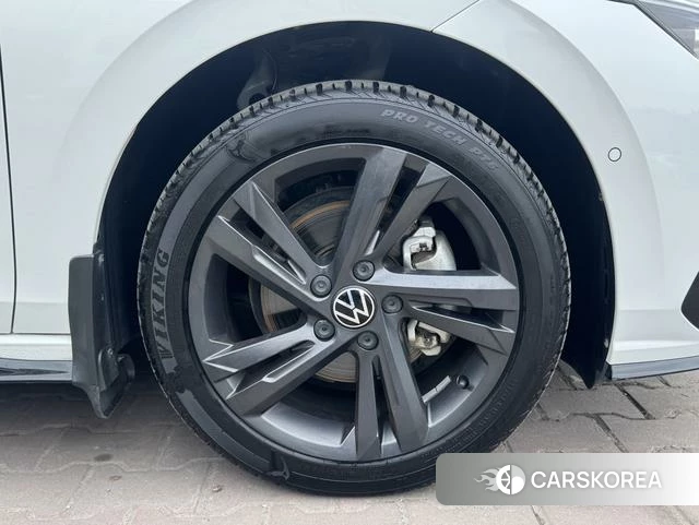 Volkswagen Golf id 4348698 из Китая 10