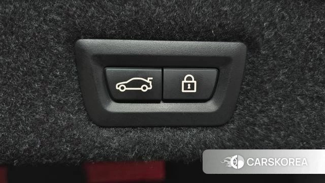 BMW 5 Series (G30) id 3839067 из Кореи 10