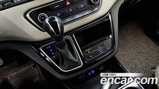 Hyundai The New Grand Starex id 2677635 из Кореи 10