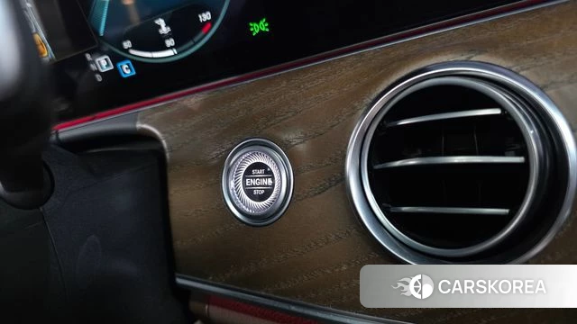 Mercedes-Benz E-Class W213 id 4637182 из Кореи 10