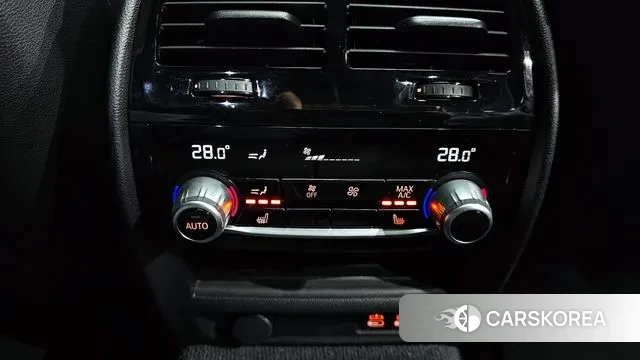 BMW 5 Series (G30) id 3670565 из Кореи 10