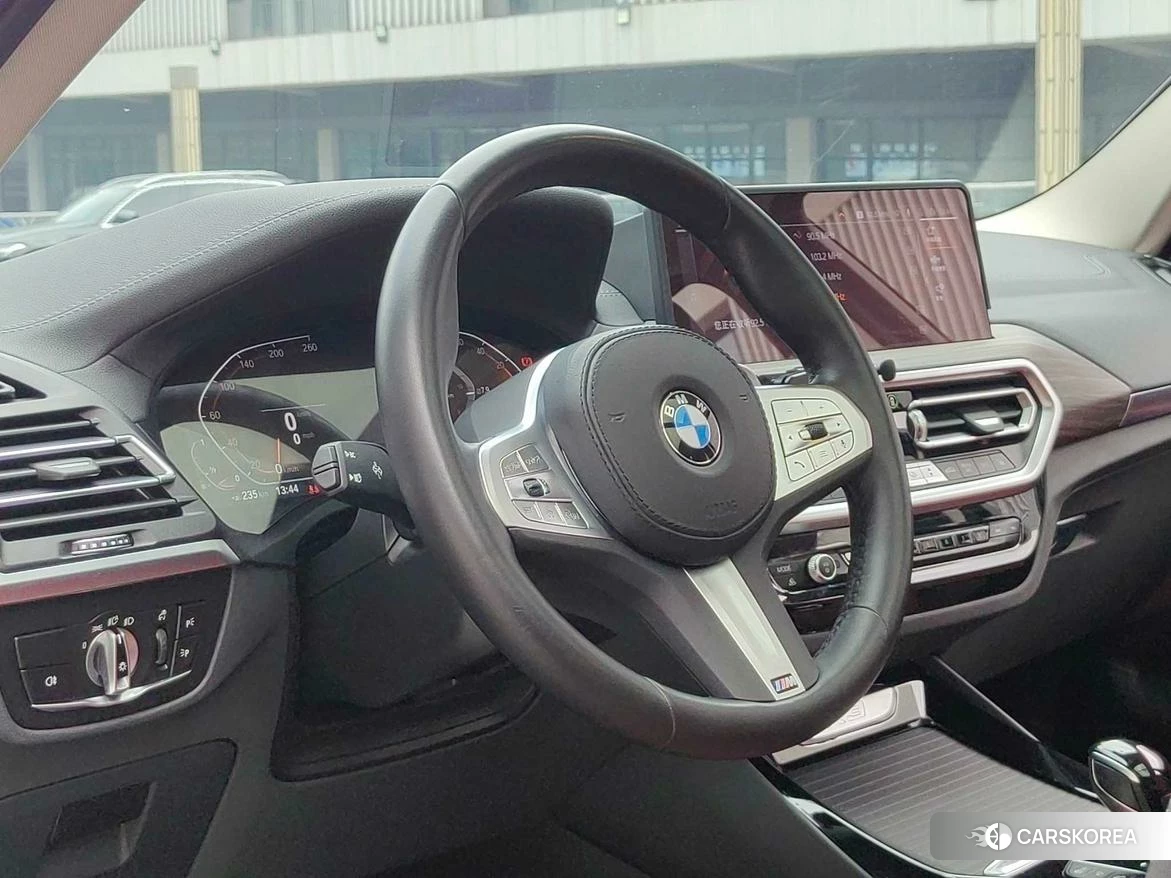 BMW X3 id 4514812 из Китая 10