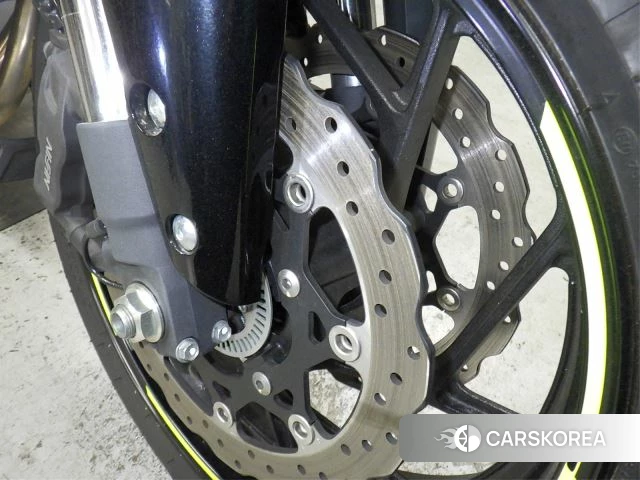 Suzuki GSX-S750 id 4183624 из Японии 10