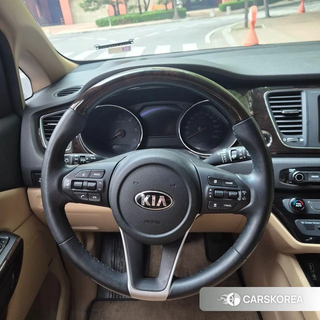 Kia The New Carnival id 4310548 из Кореи 10