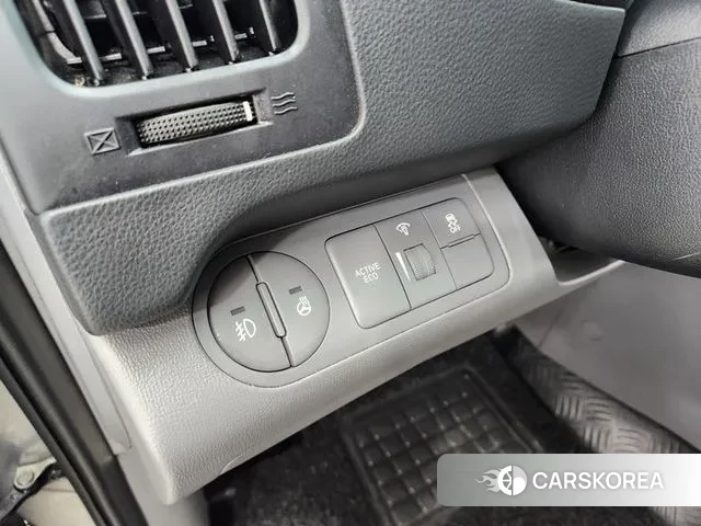 Hyundai The New Grand Starex id 3319782 из Кореи 10