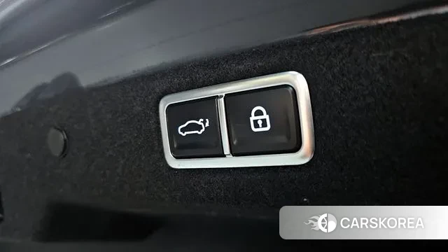 Hyundai Grandeur Hybrid (GN7) id 3689413 из Кореи 10