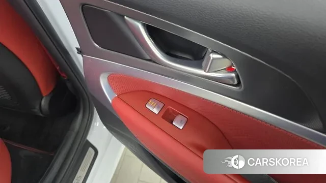 Genesis The New G70 id 3549980 из Кореи 10