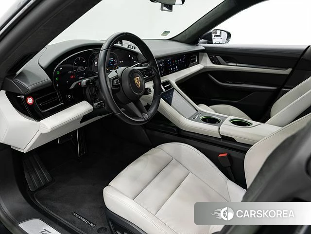 Porsche Taycan id 3838434 из Кореи 10