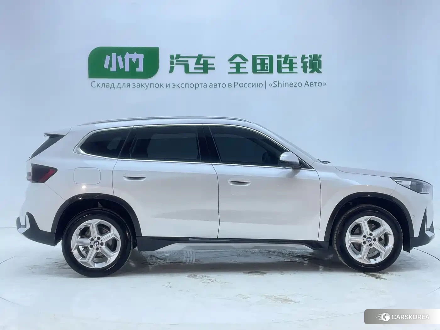 BMW X1 id 4685935 из Китая 10