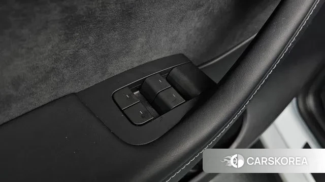 Tesla Model Y id 3605576 из Кореи 10