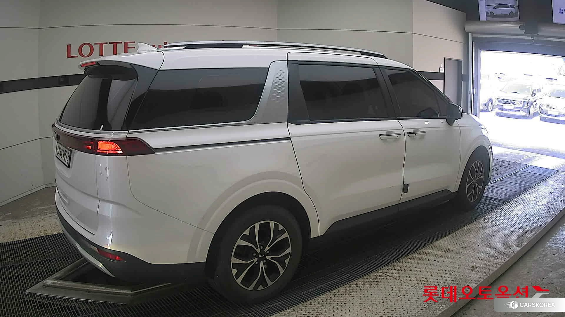Kia Carnival id 4669084 из Кореи 10
