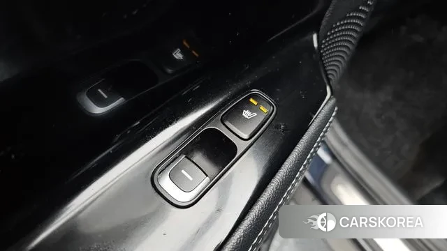 Kia Niro id 3515386 из Кореи 10