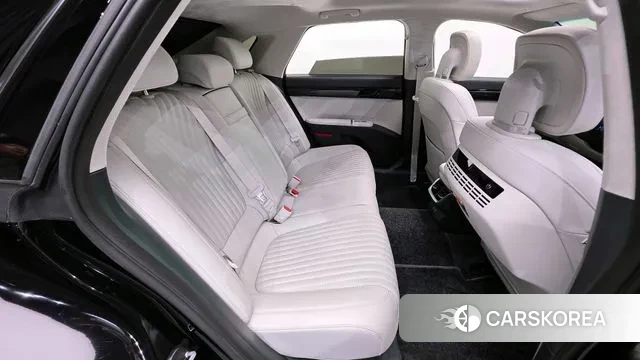 Hyundai Grandeur (GN7) id 3720684 из Кореи 10