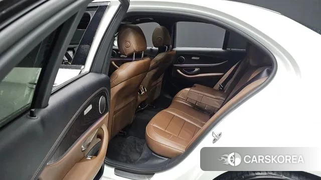 Mercedes-Benz E-Class W213 id 3591144 из Кореи 10